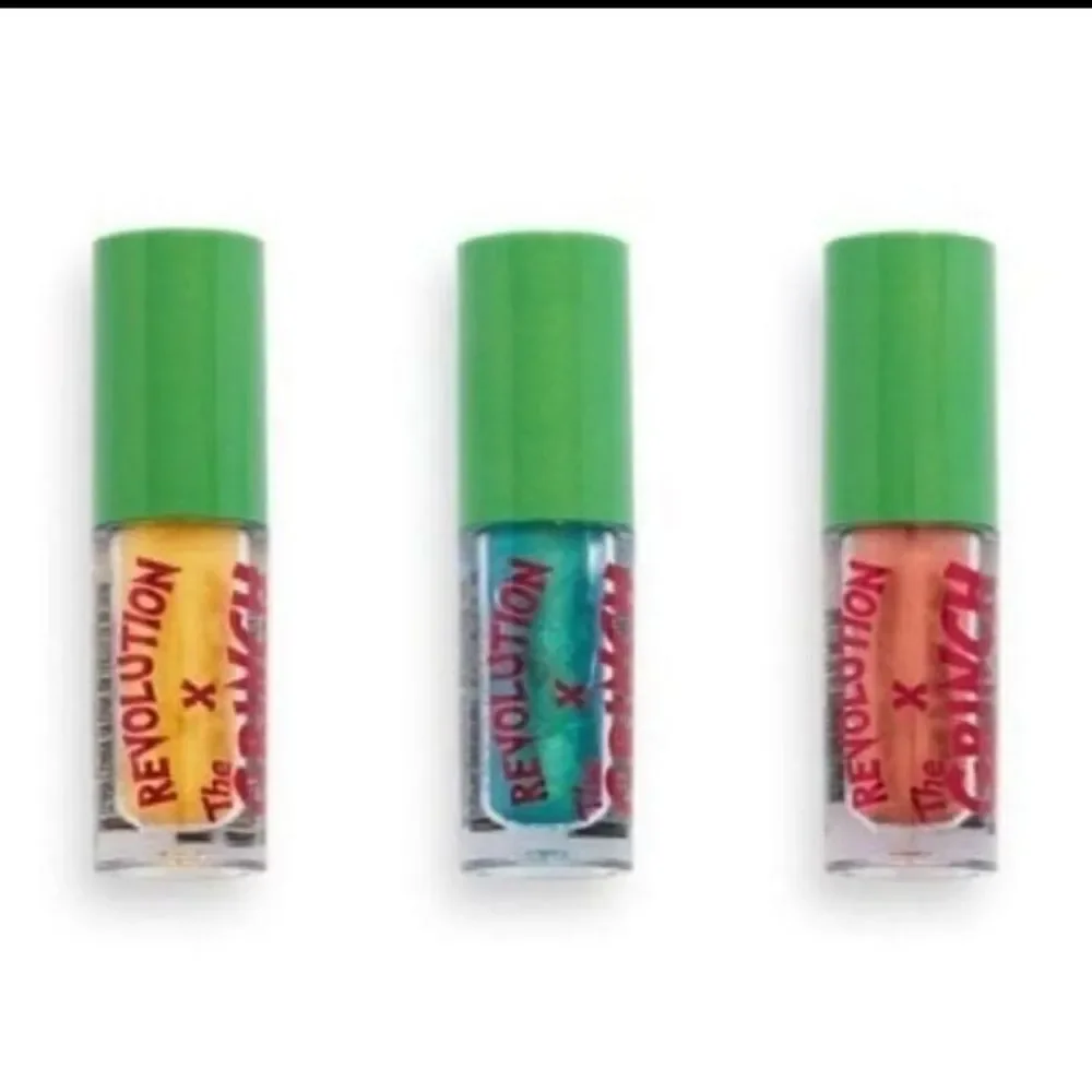 Revolution x Grinch Liquid Eyeshadow Trio